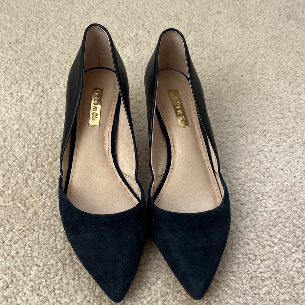 EUC Leather & Suede navy Heels by Louise et Cie, size 6.5
